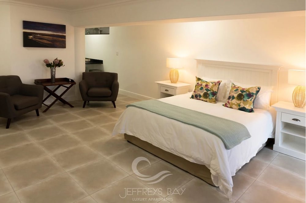 Jeffreys Bay Luxury Apartments 9/41