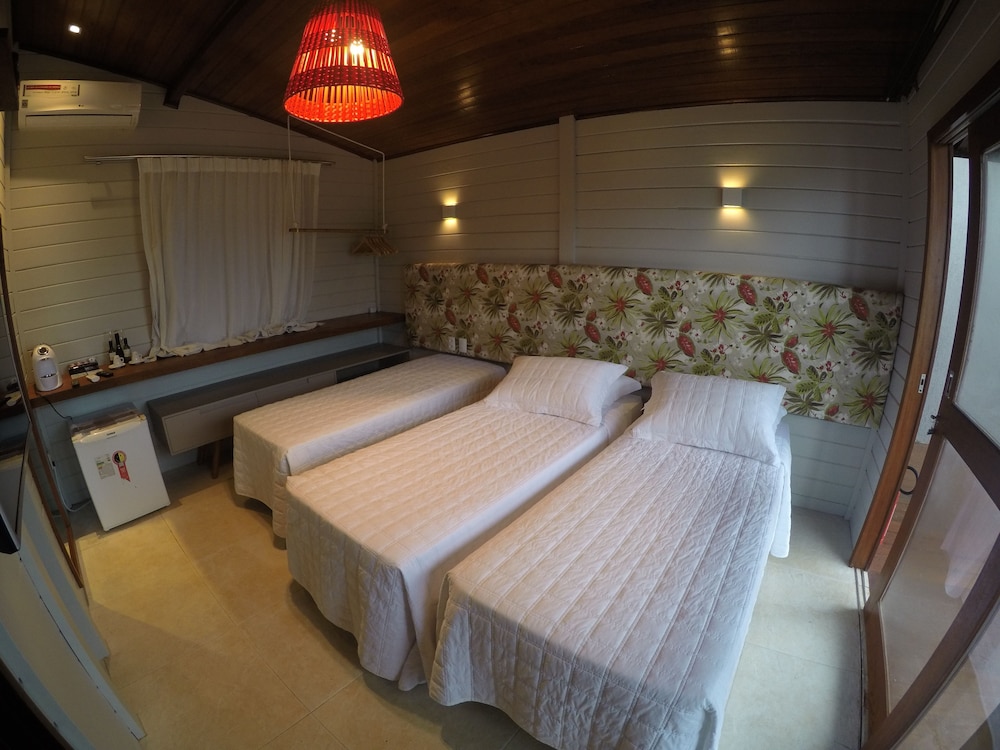 WOOD, SUITE