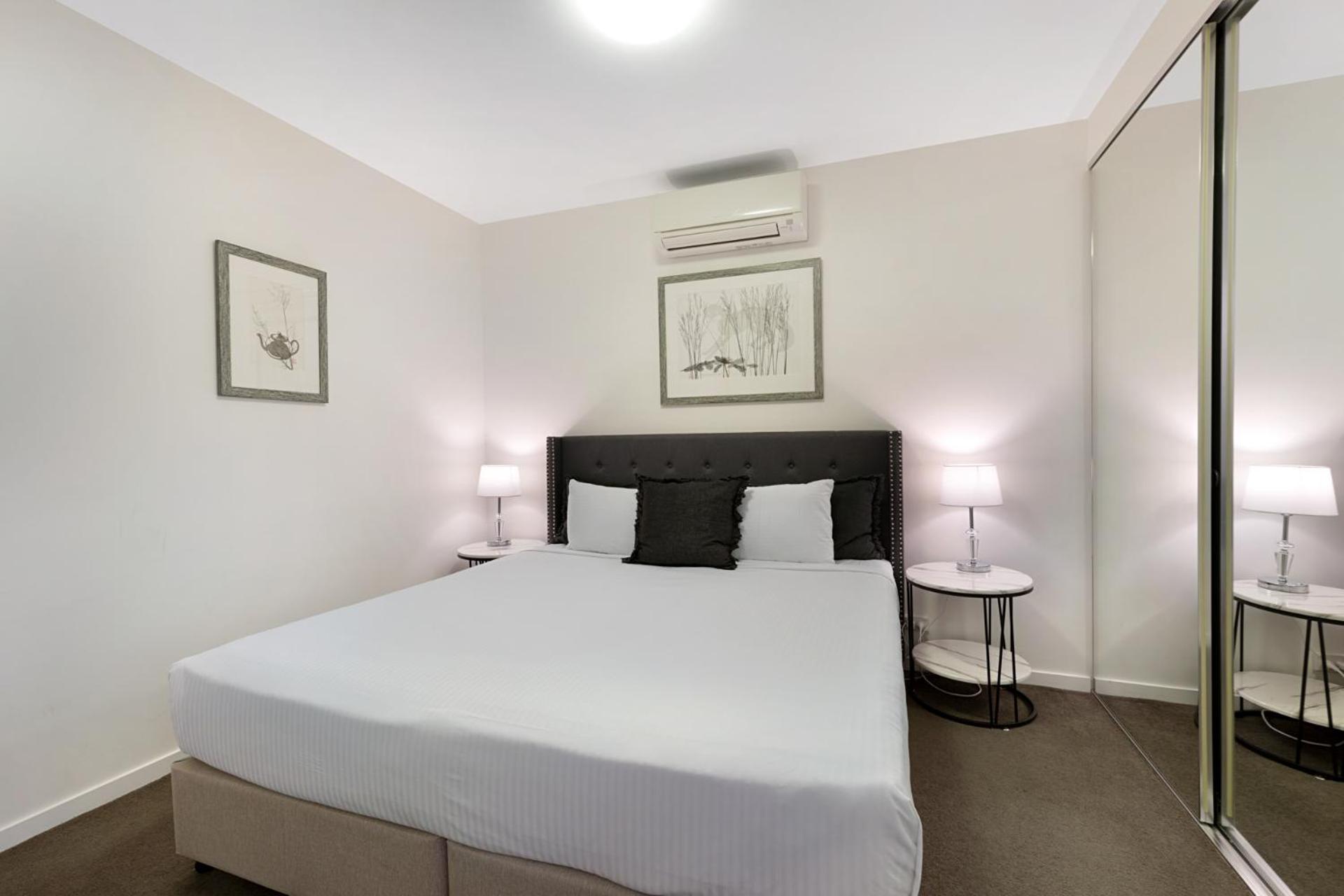 2 Bedrooms, Double Bed, Water View, Balcony