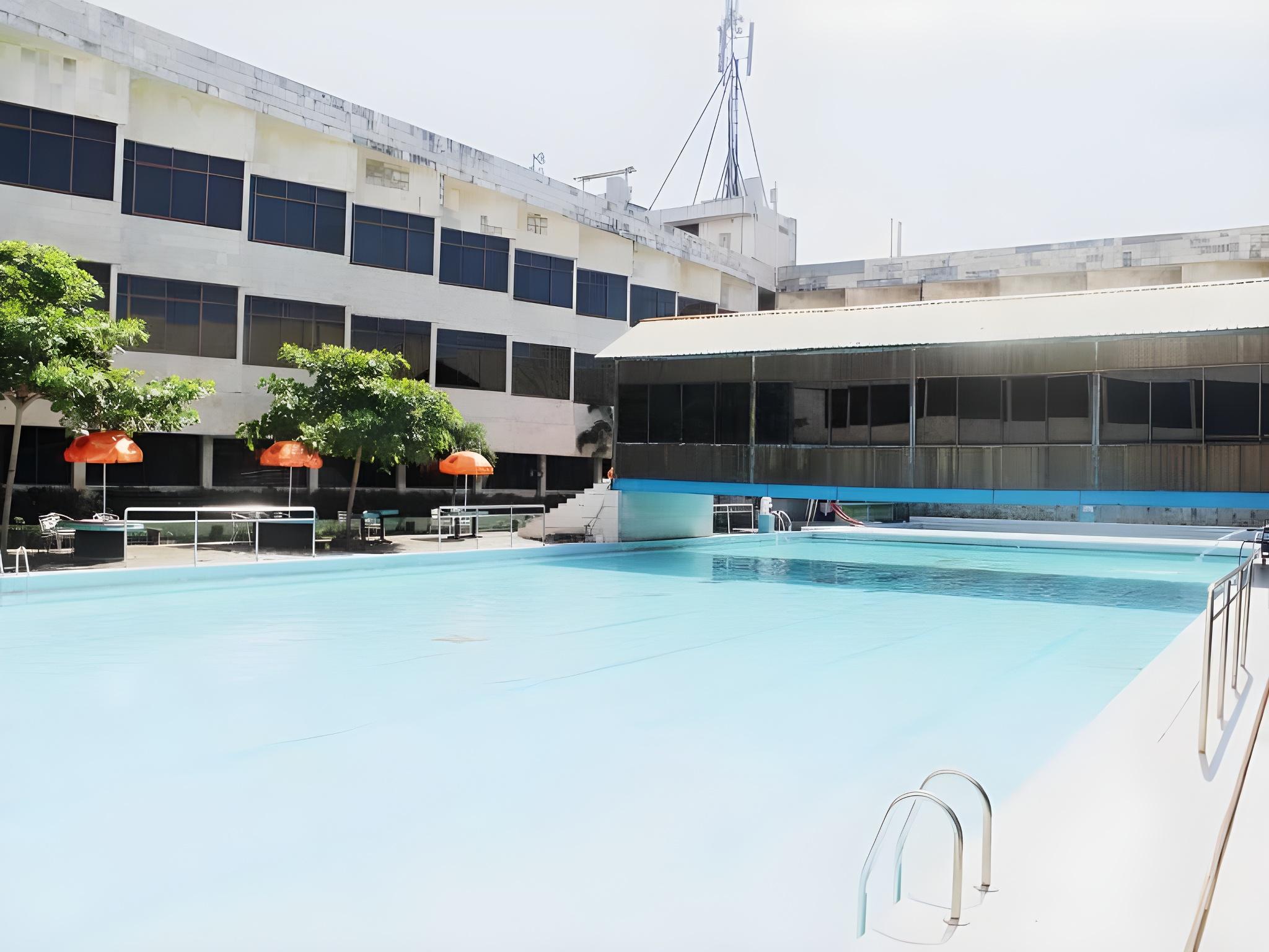 Nida Rooms Purna Mtq 4/17