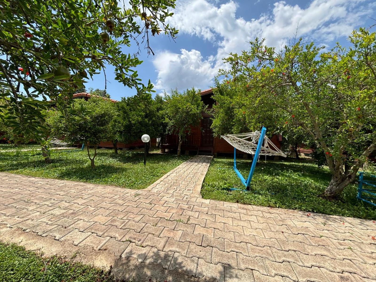 Yildiz Pension Bungalows 25/50
