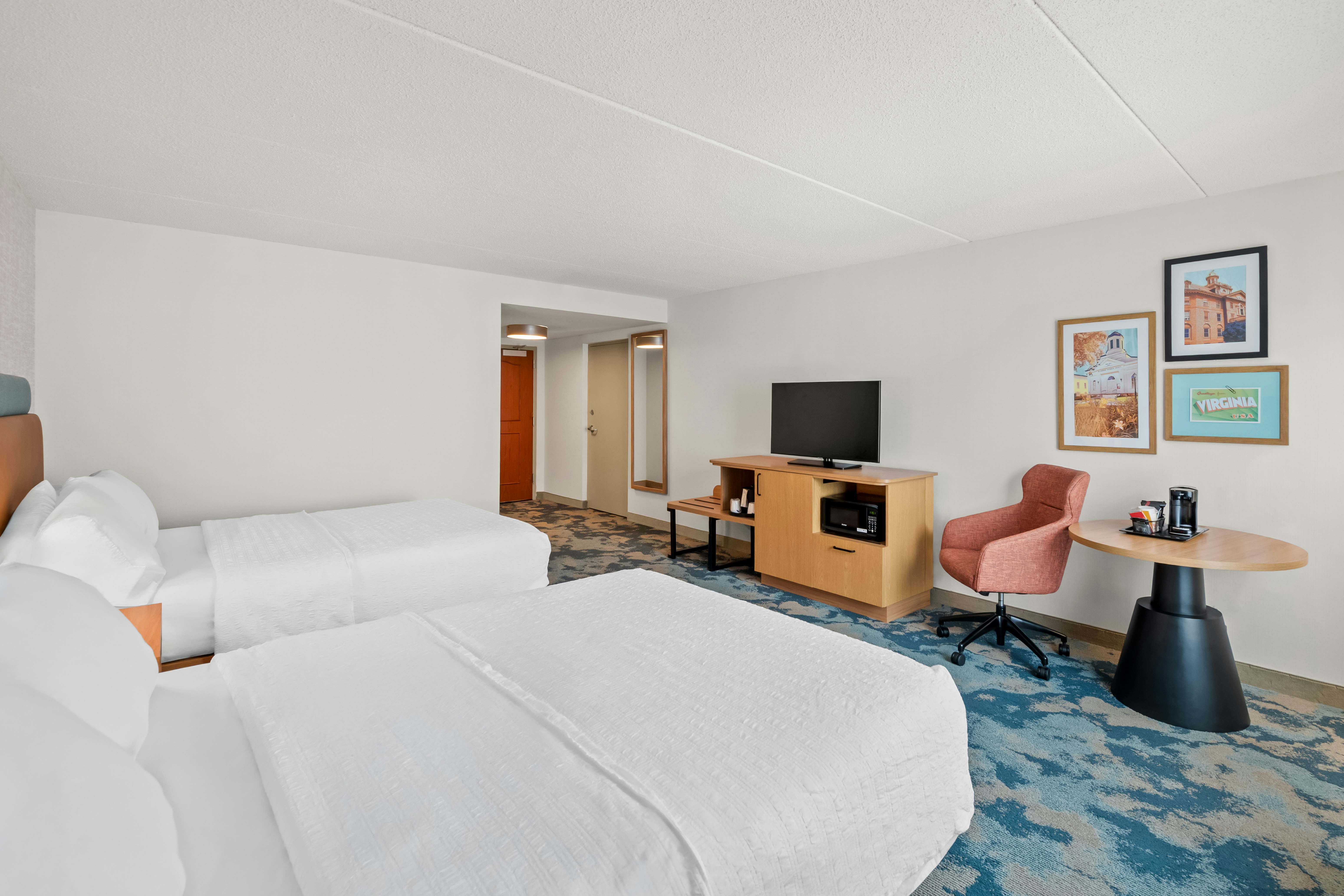 غرفة بسريرين كوين، Hampton Inn And Suites Williamsburg Central 2/7
