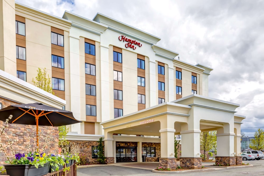 Hampton Inn Boston-Norwood 1/52