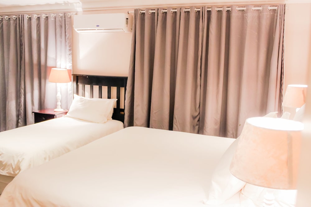 Nauntons Guest House 16/50