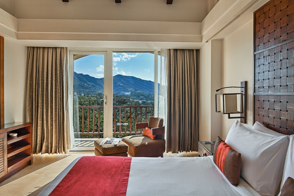 Fariyas Resort Lonavla 29/77