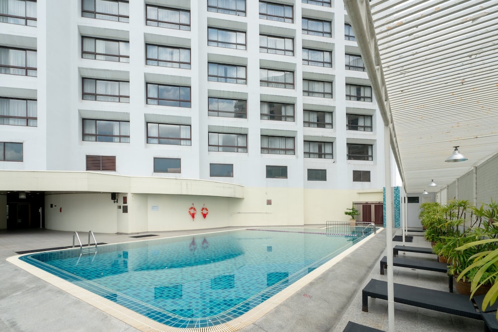 Centara Riverside Hotel Chiang Mai 5/75