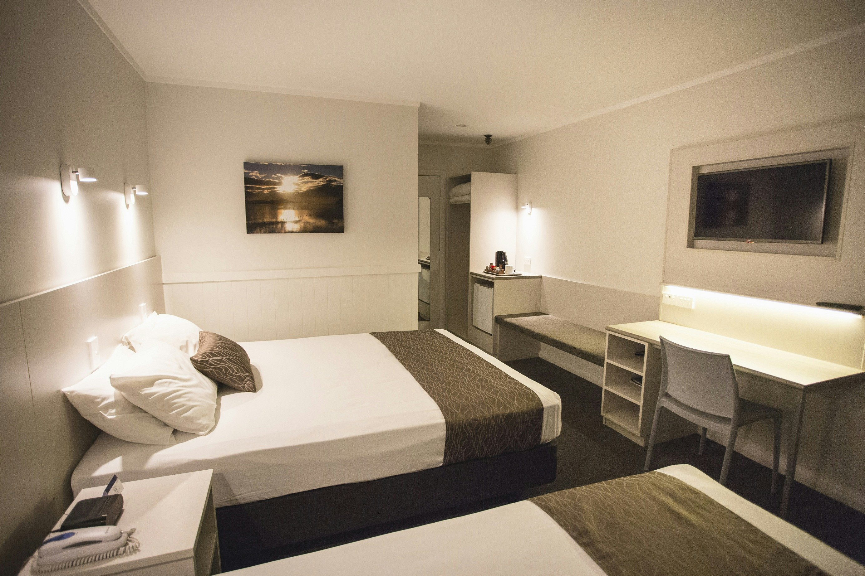 Wanaka Hotel 14/37