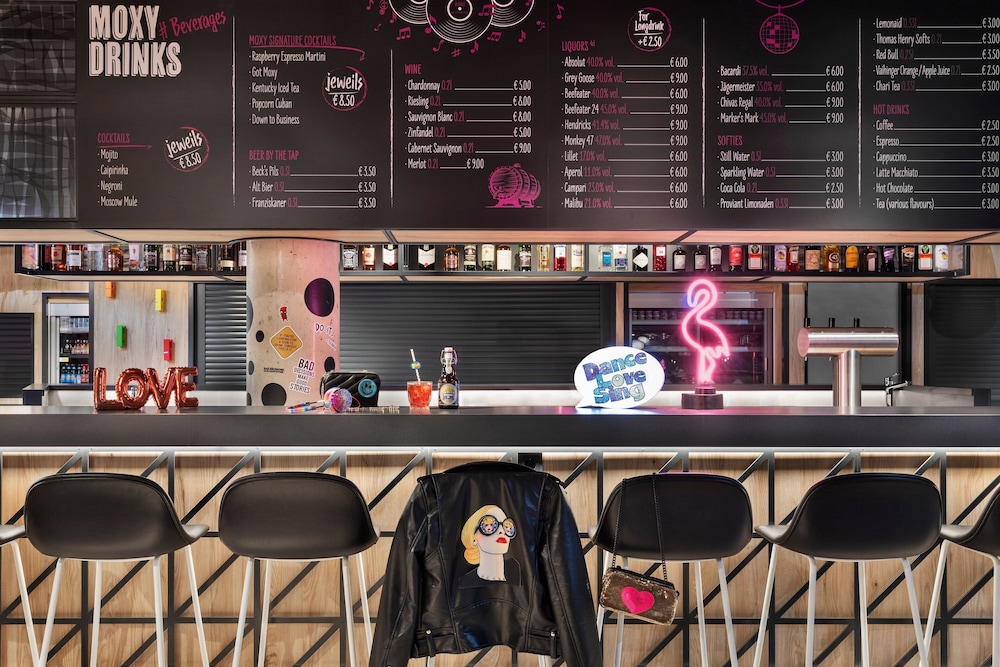 Moxy Duesseldorf City 38/50