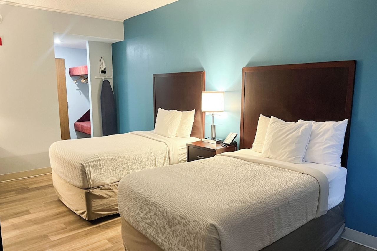 Studio6 Suites Tiffin OH 16/20
