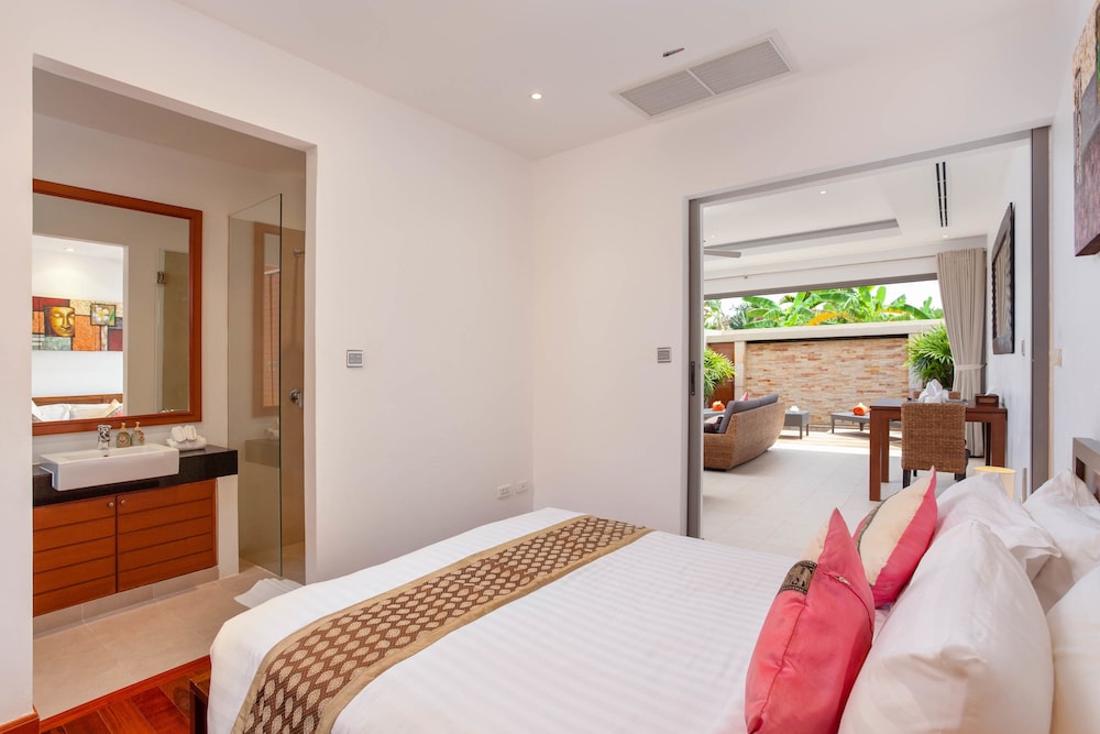1 BEDROOM, VILLA, PRIVATE POOL