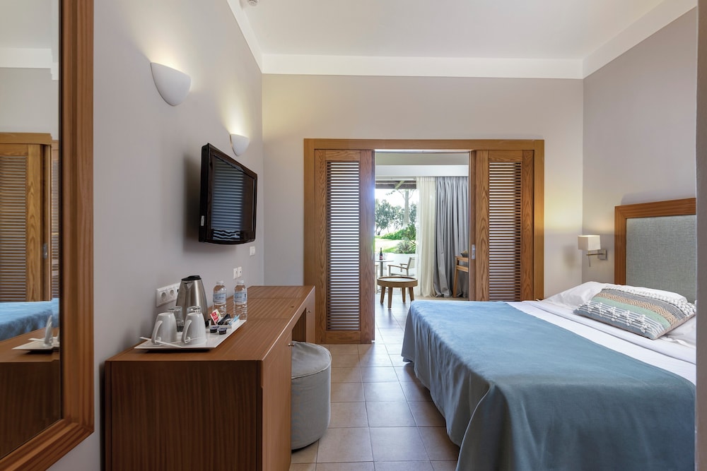 LAKITIRA RESORT & VILLAGE 26/78