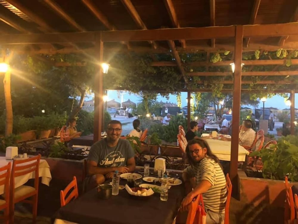Assos Büyük Yildizsaray Otel 24/50