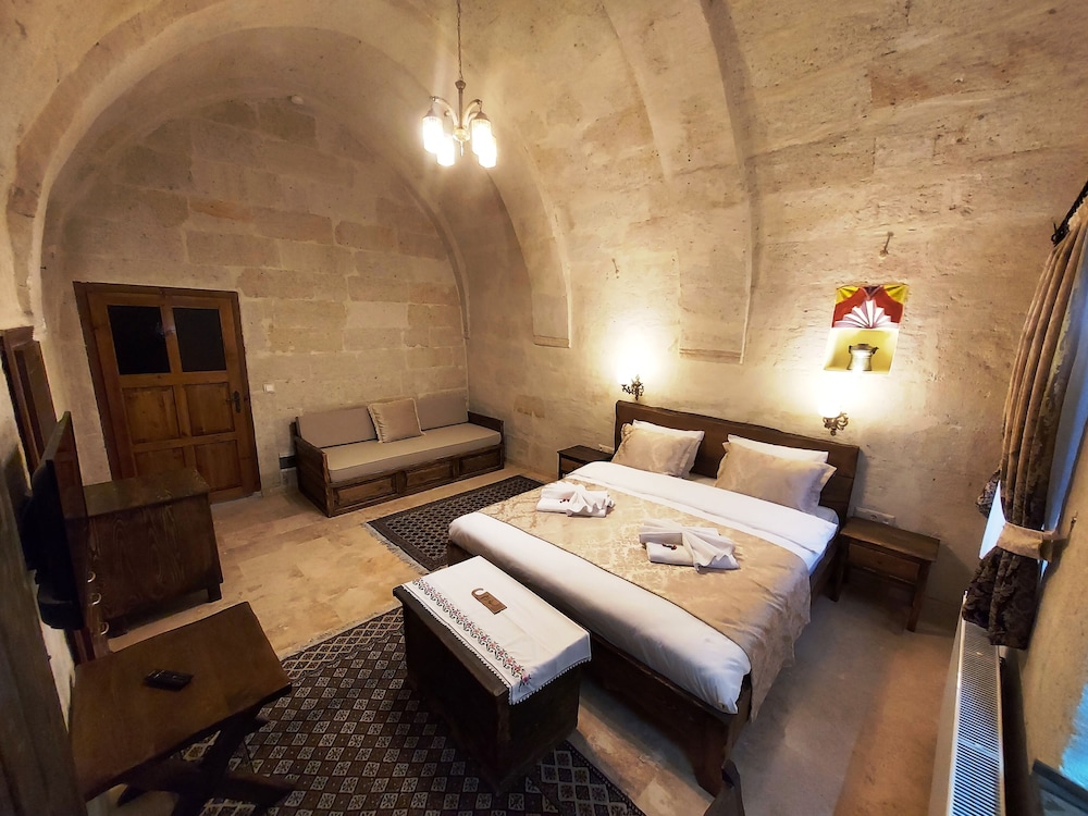 Armesos Cave Hotel 14/50
