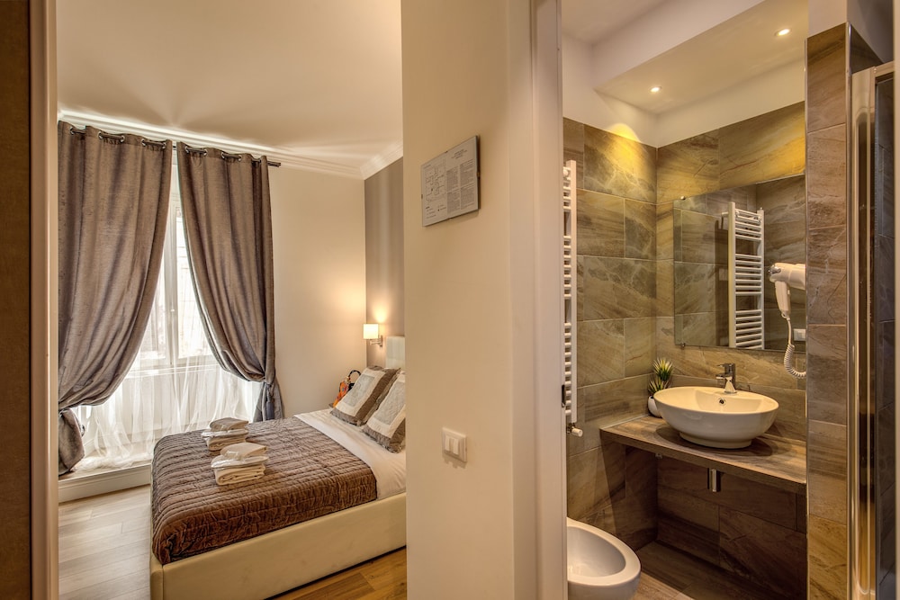 Chester Suites 26/32