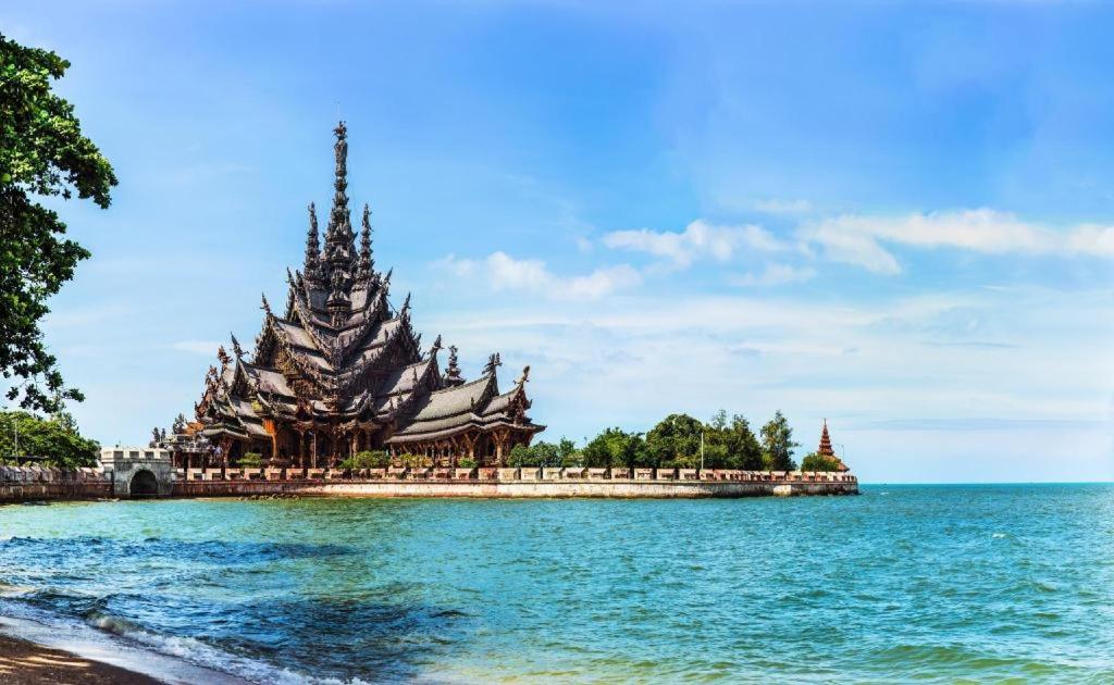 Siam Platinum Pattaya 34/44