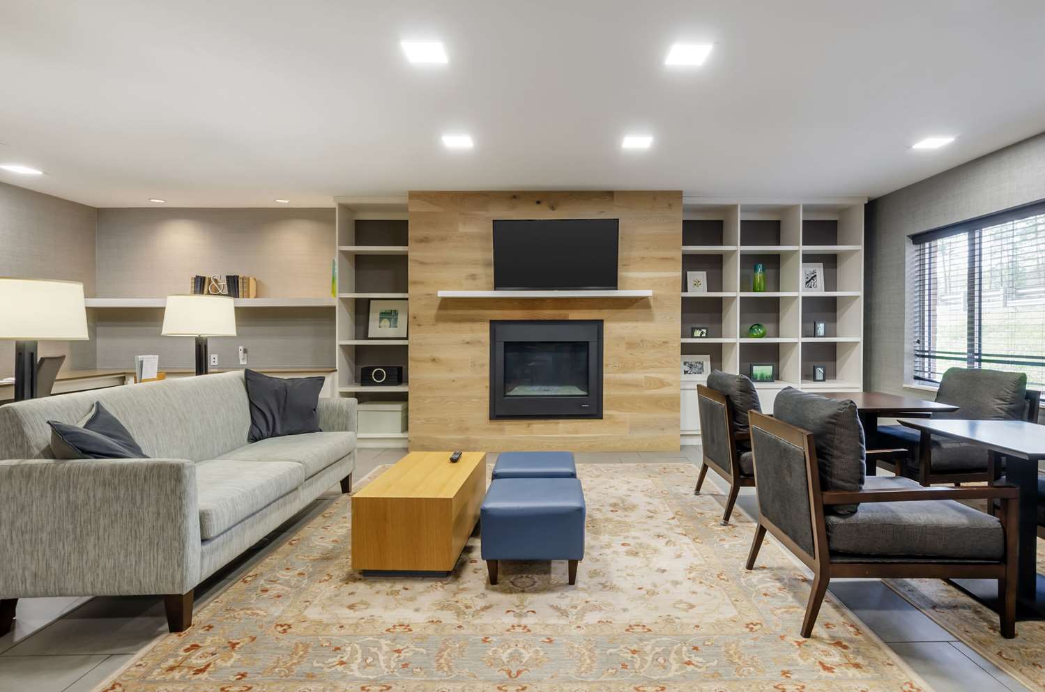 Country Inn and Suites by Radisson, Charlottesville-UVA, VA 32/53