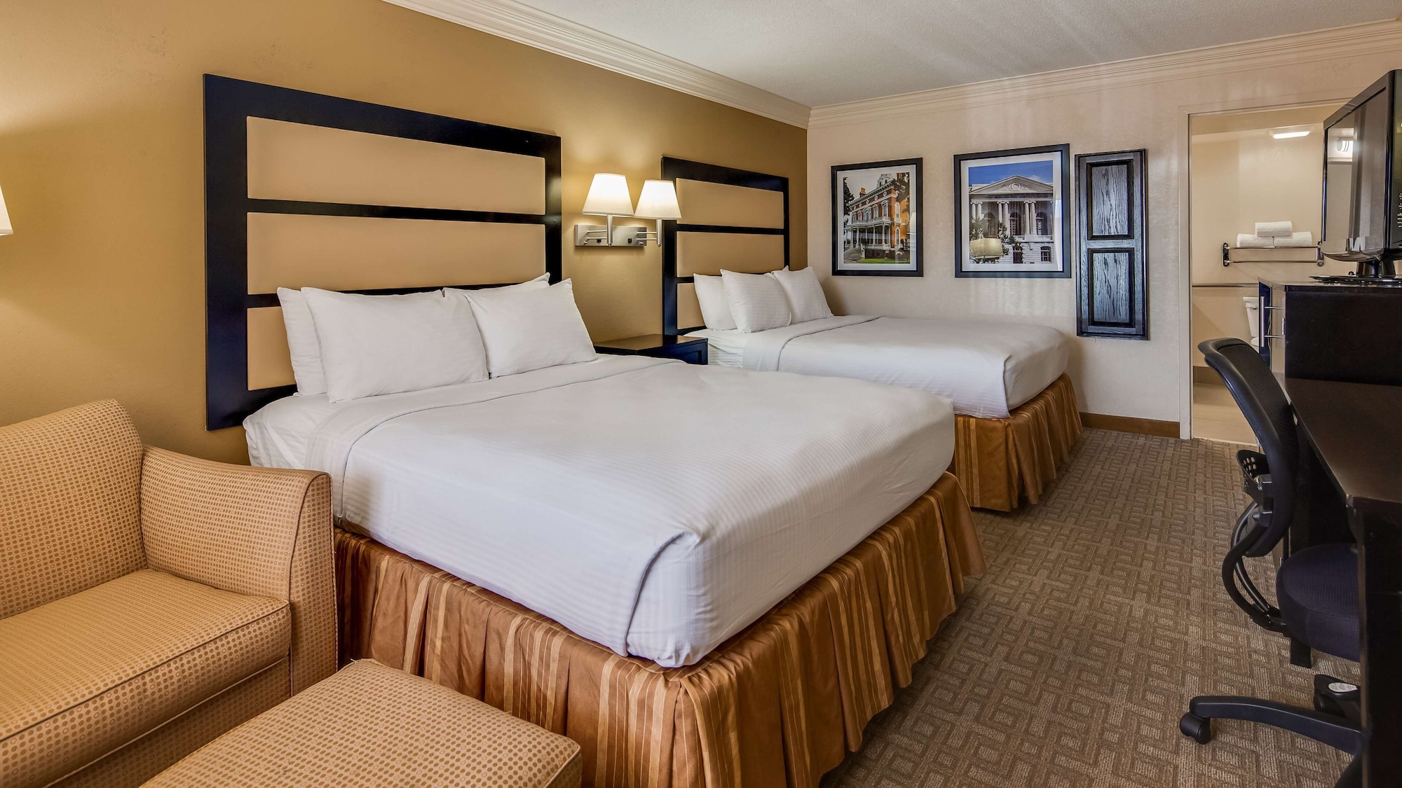Standard, 2 Queen Beds
