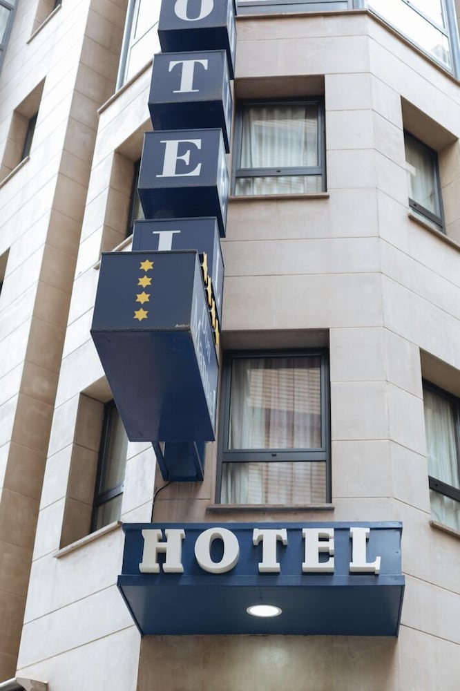 Hotel Don Manuel 3/52