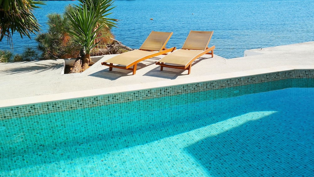 Porto Evia Mare Boutique Hotel 26/32