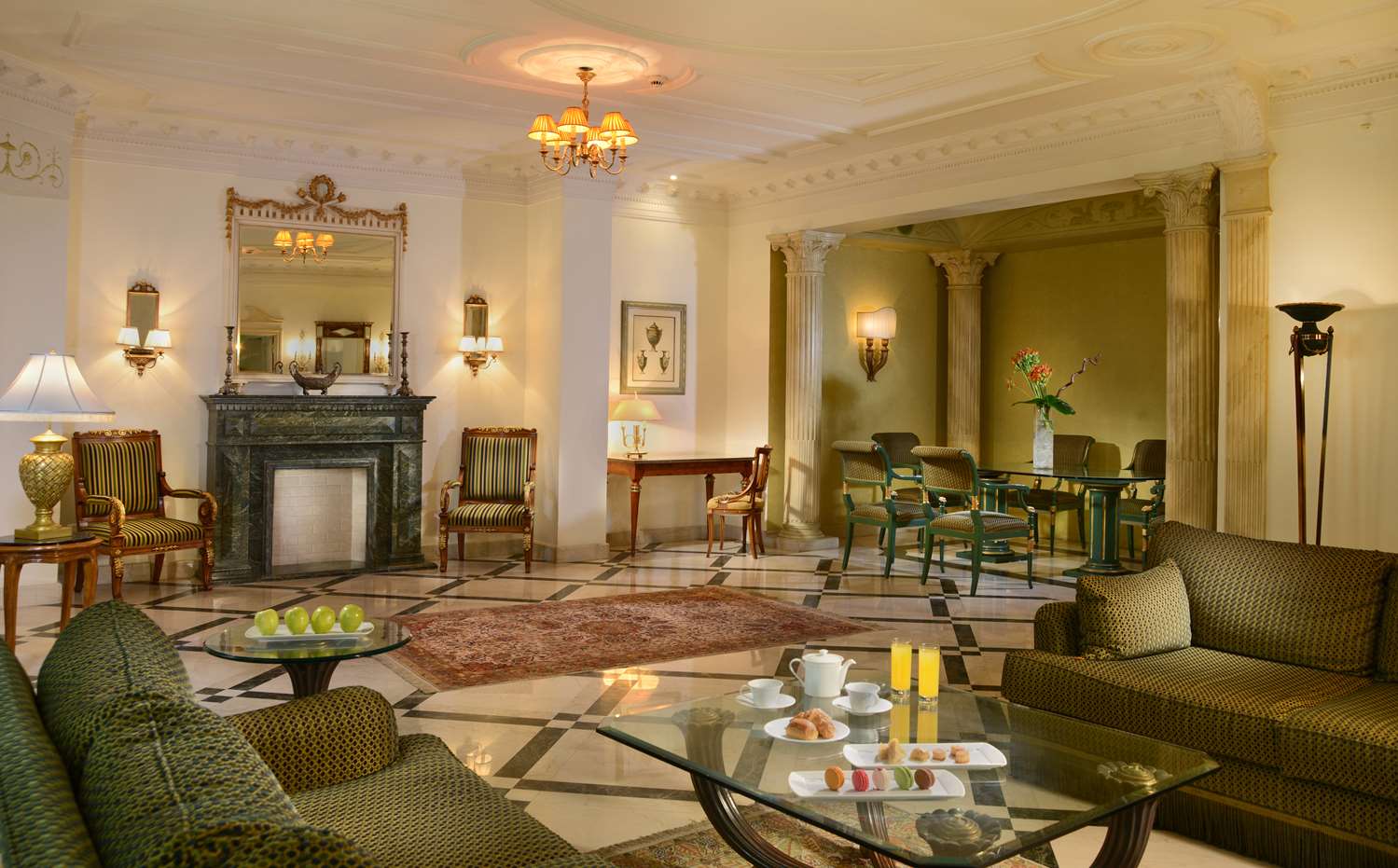 lounge