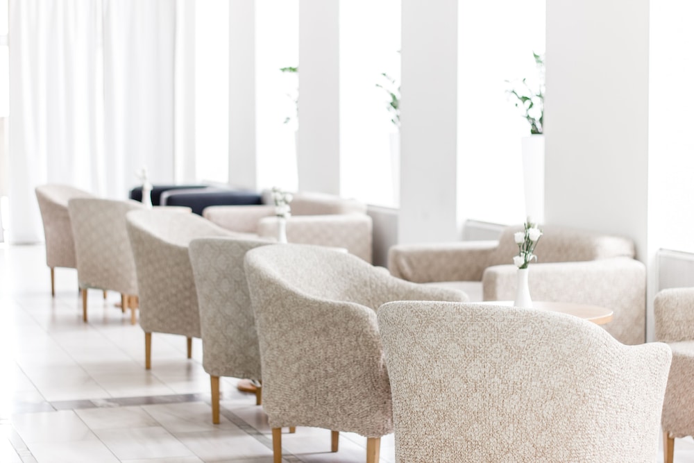 Hotel Allegro 48/53