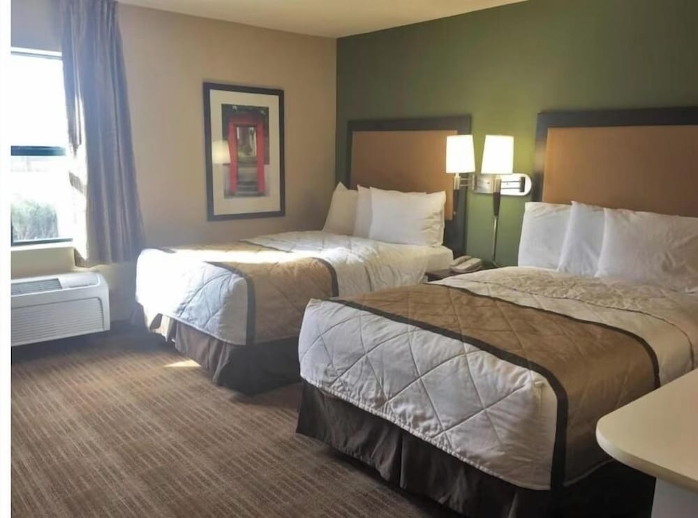 Studio 6 Extended Stay Rochester Greece NY 15/57