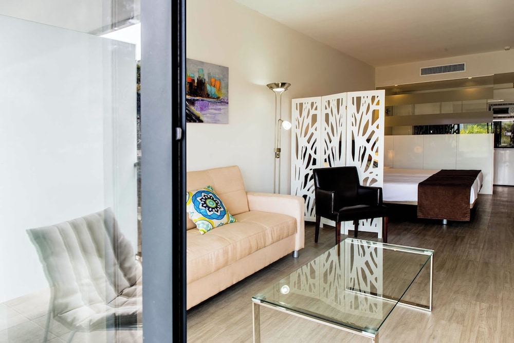 BLUESEA Dimona Suites 61/75