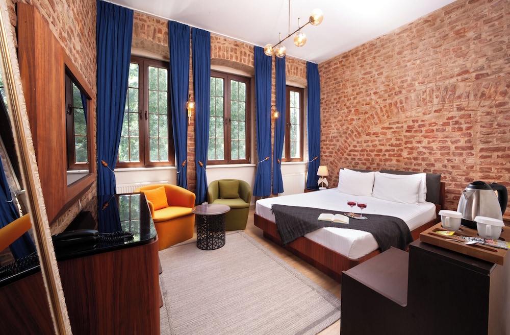 NINE ISTANBUL HOTEL 6/50