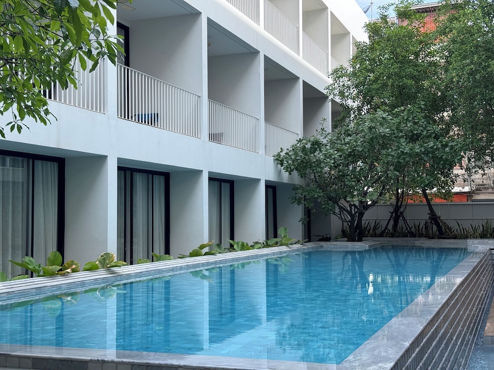 Chern Hostel 7/71