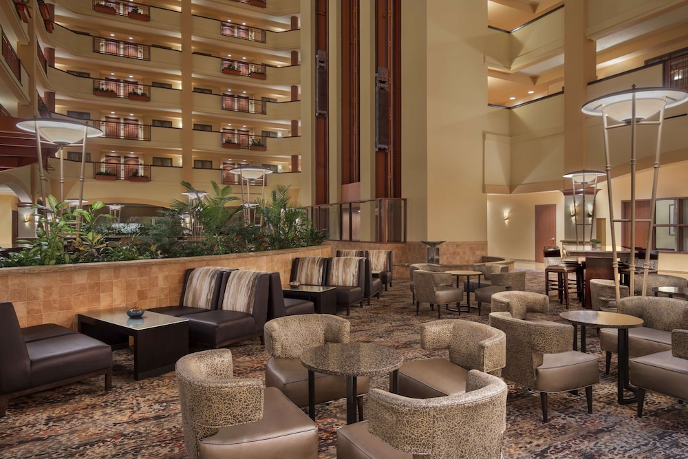 Embassy Suites by Hilton San Marcos Conference Center 51/76
