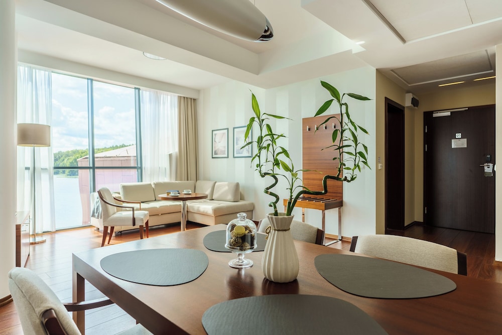Hotel Mikolajki 32/50