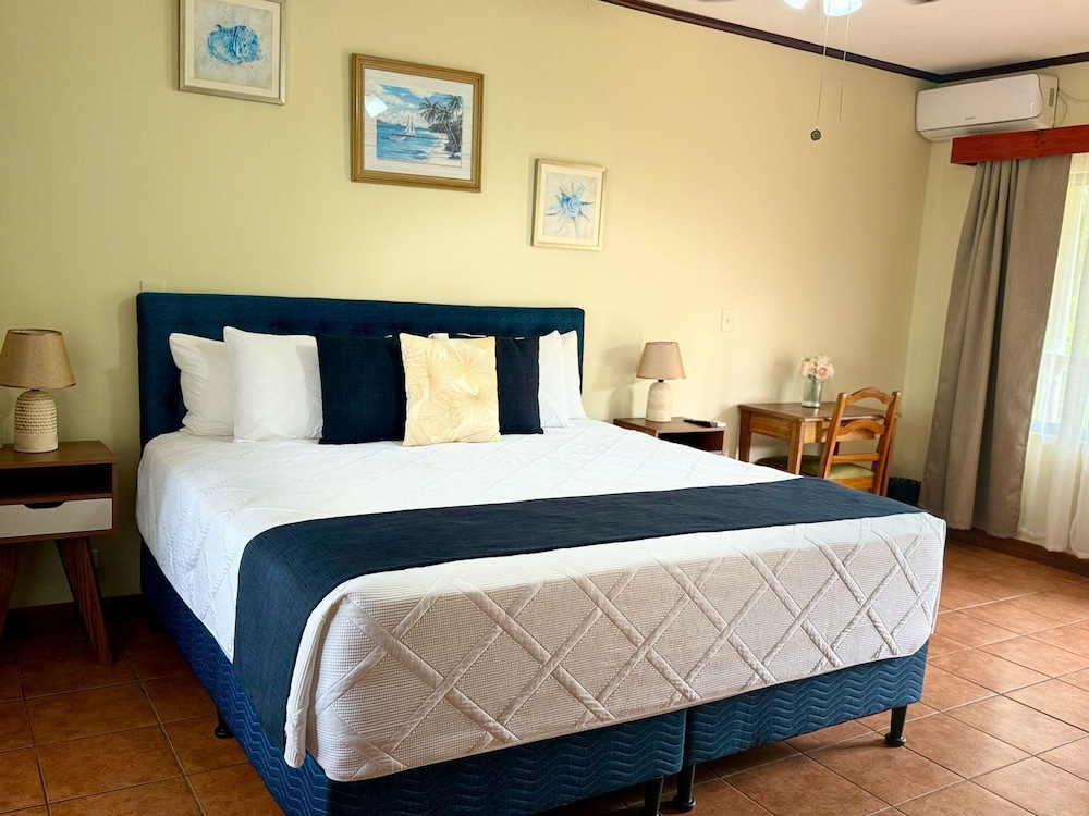 Hotel Delfin Playa Bejuco 8/50