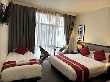 Comfort, Twin Beds