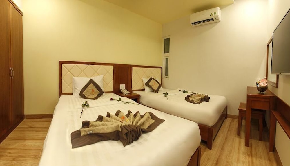 Dana Sailing Hotel 32/41
