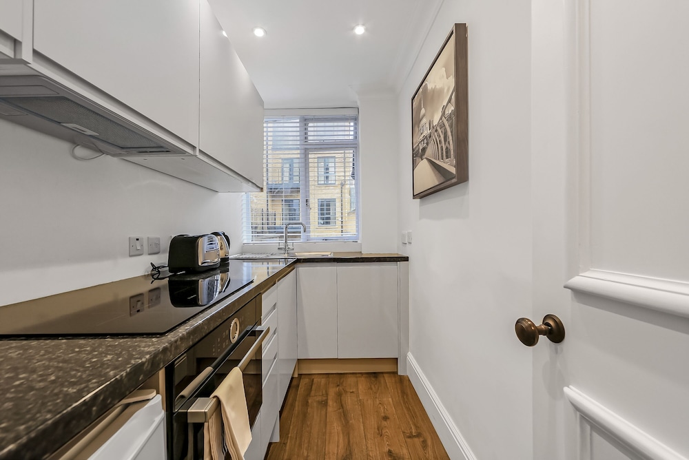 10 Curzon Street By Mansley Serviced Apartments 21/26