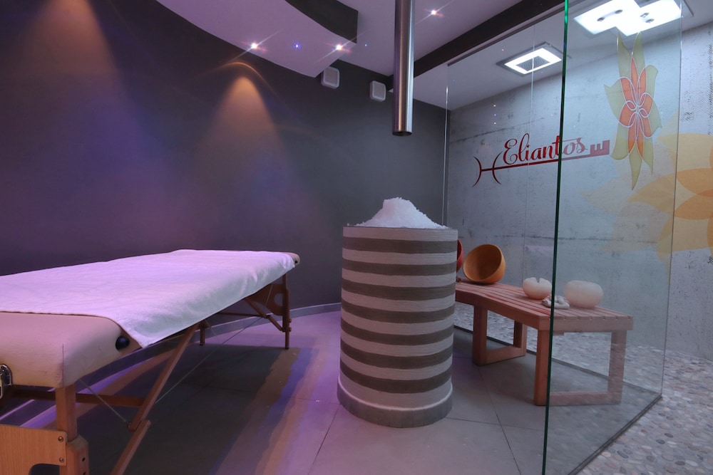 Eliantos Hotel 43/62