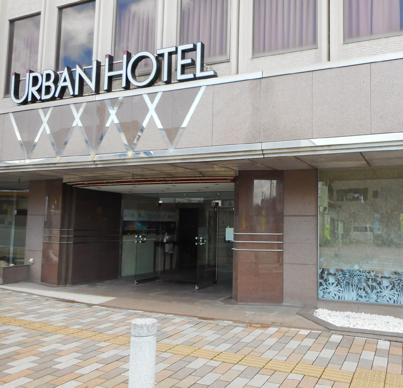 Urban Hotel 6/37
