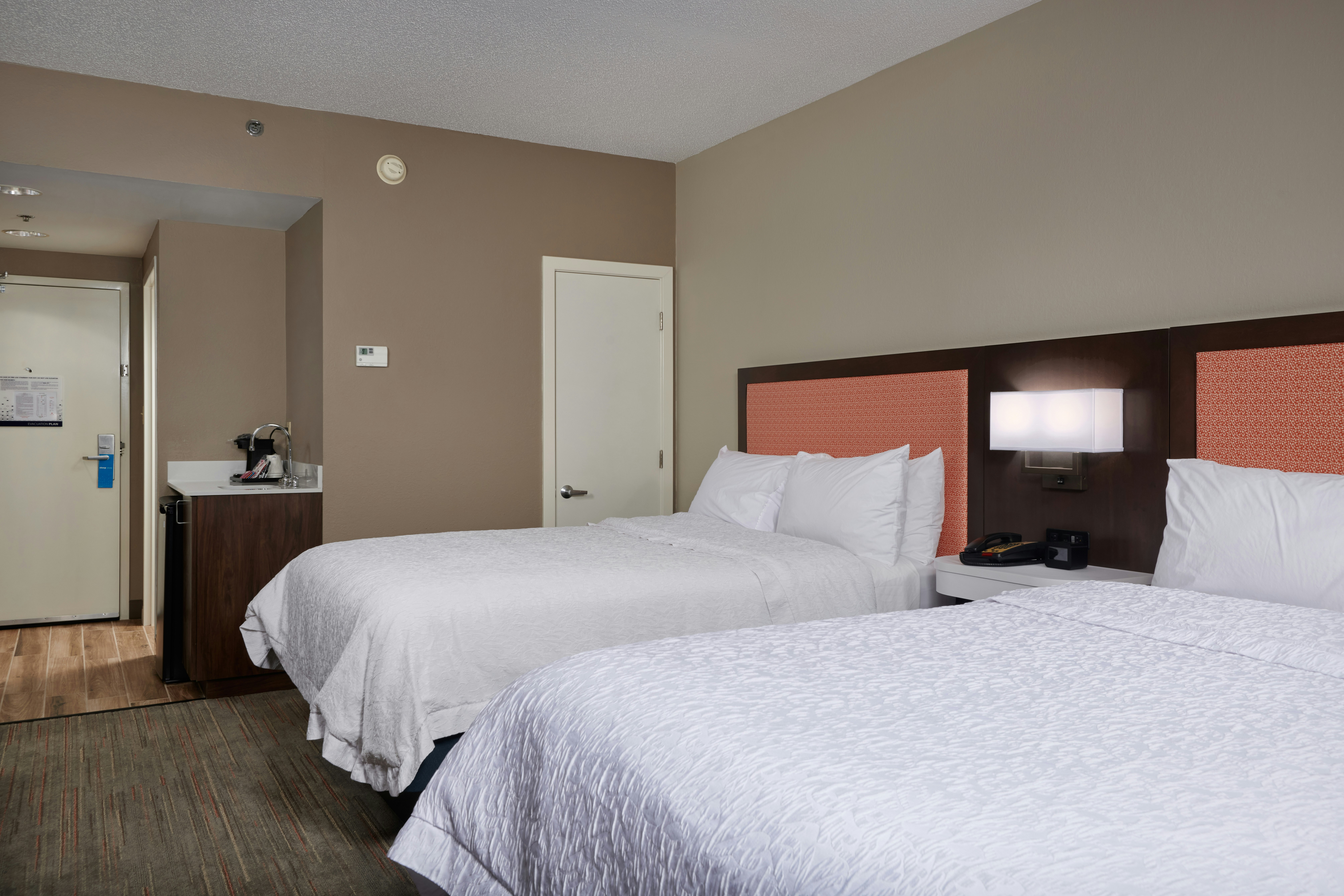 ROOM, 2 QUEEN BEDS