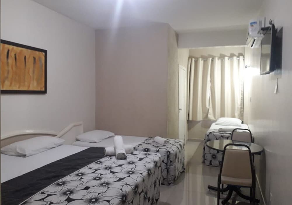 Biss Inn Hotel 7/57