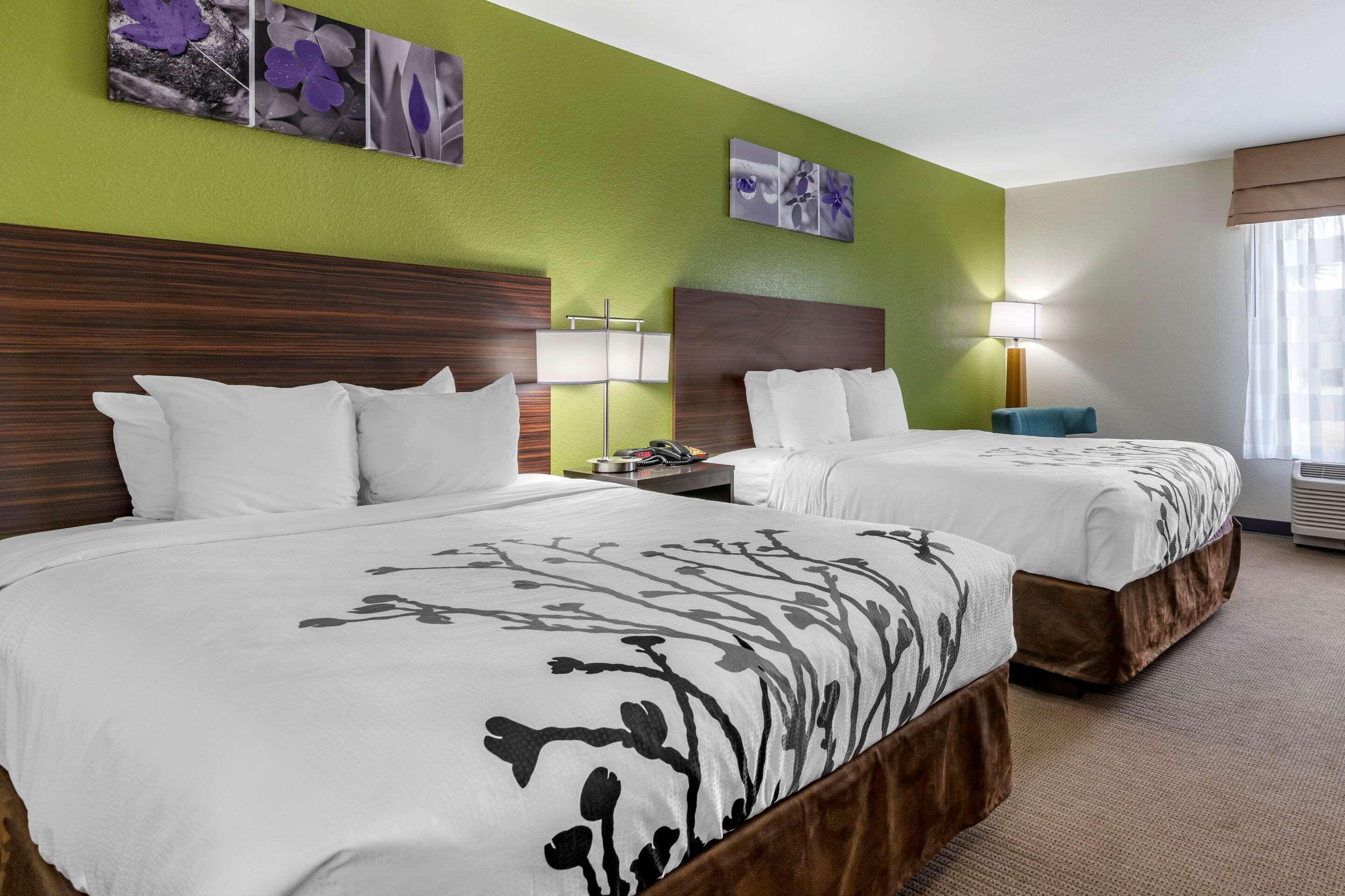 ROOM, 2 QUEEN BEDS
