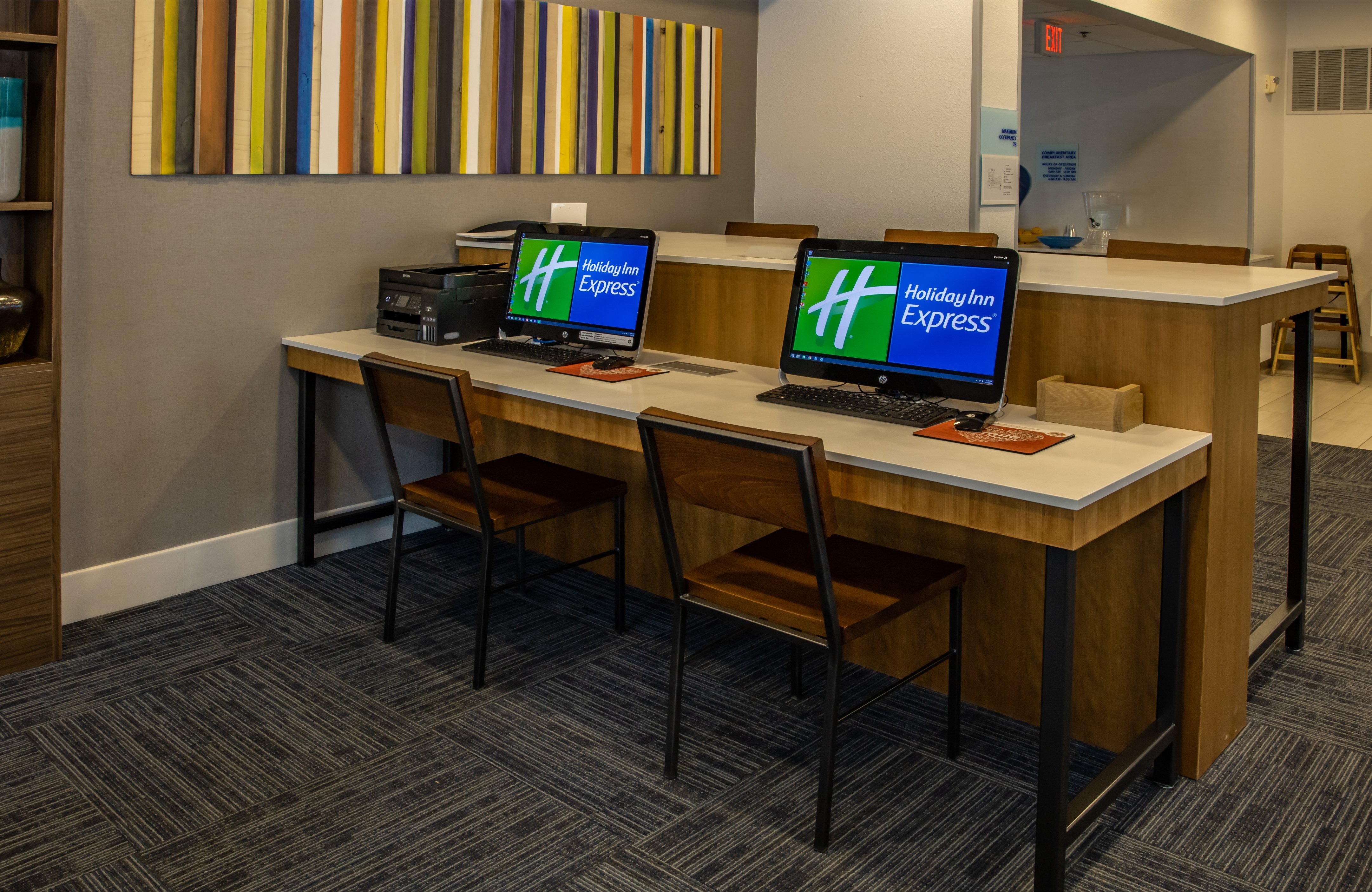Holiday Inn Express Hotel Suites Roseville Galleria Area 35/49