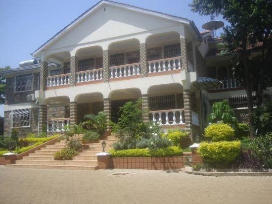 Le Savanna Country Lodge And Hotel 2/11