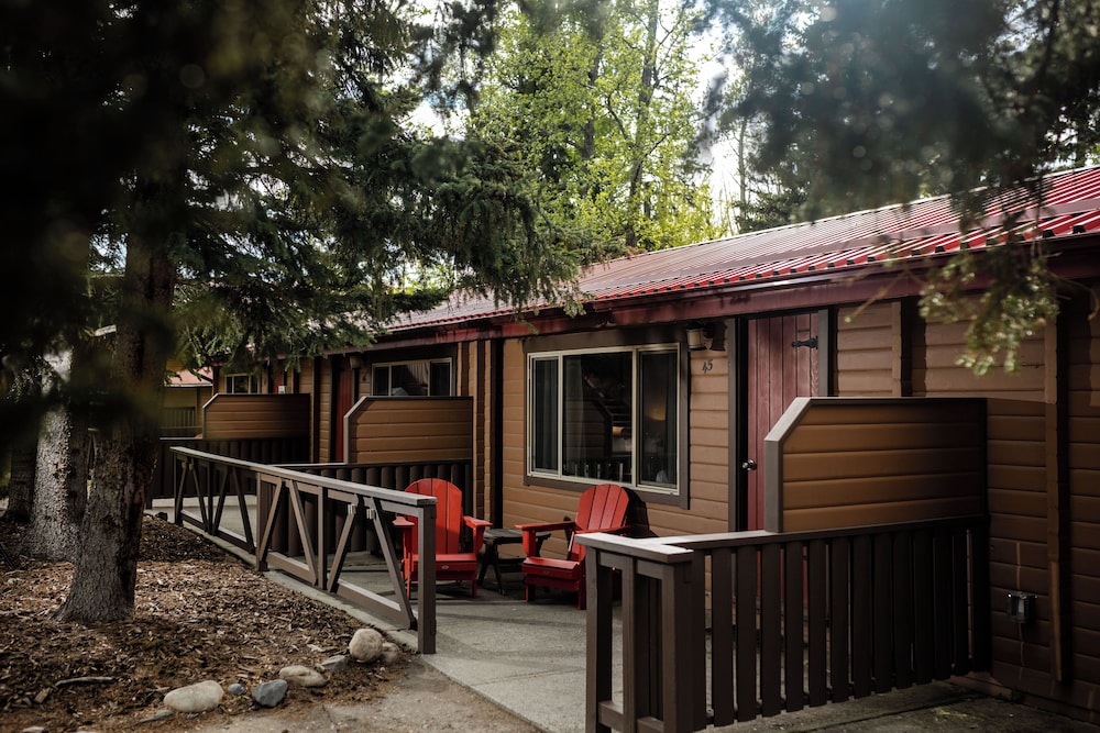 Miette Mountain Cabins 41/50