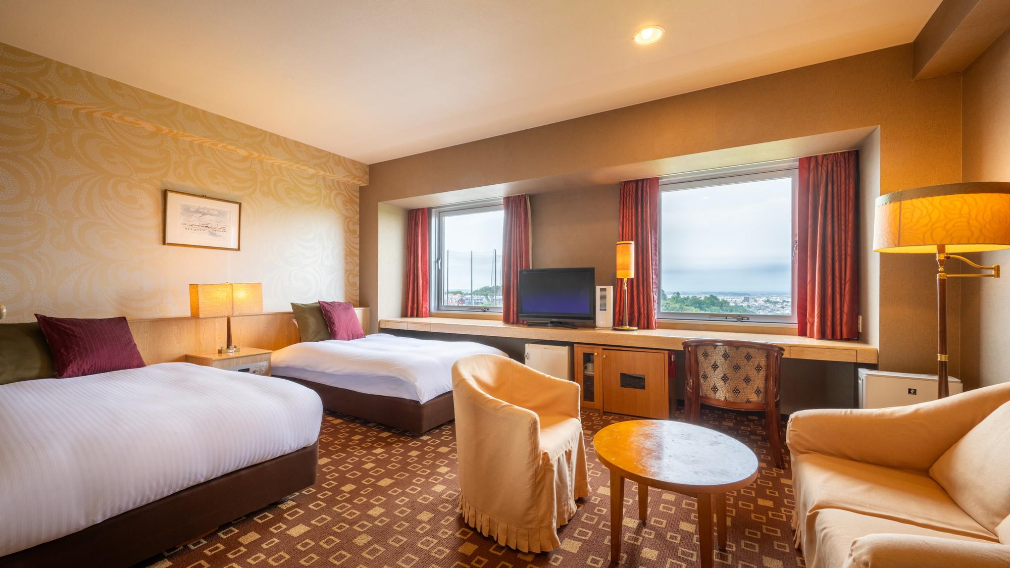 Standard, Twin Beds, Night View, Smoking