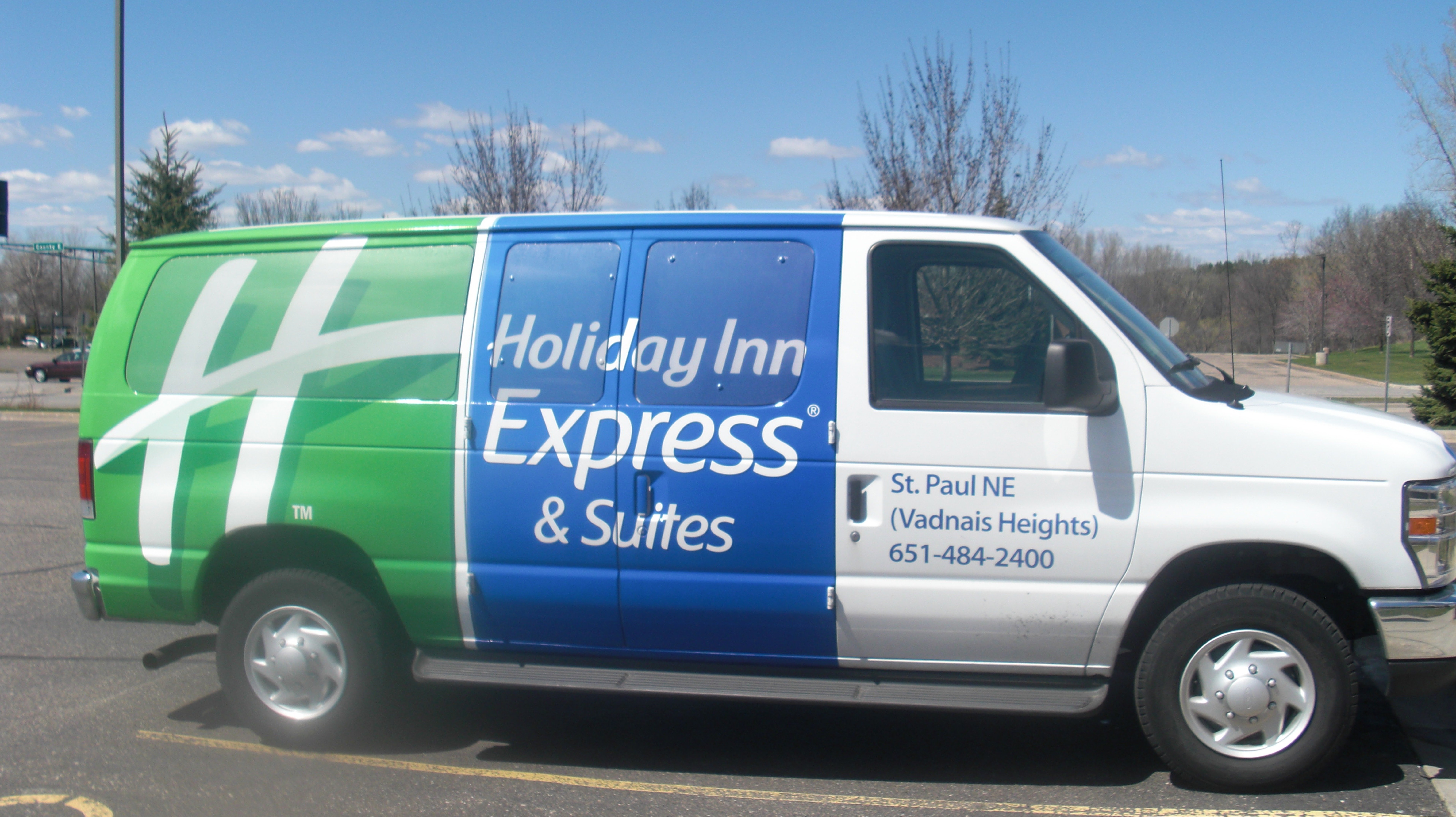 Holiday Inn Express & Suites St. Paul, Ne (VADNAIS HEIGHTS) 27/57