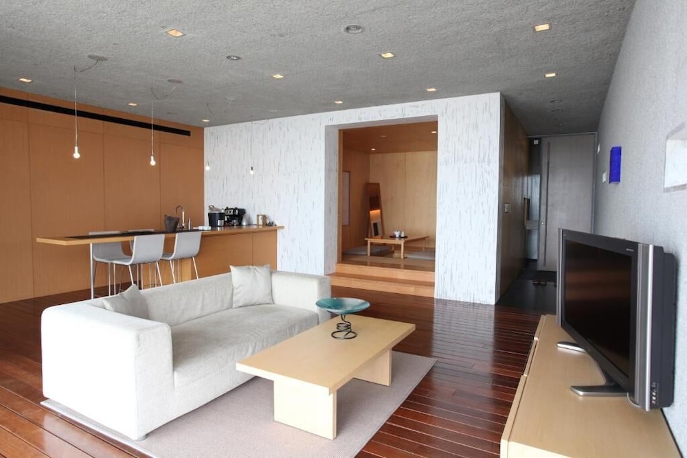 Hotel Setre Kobe Maiko 35/50