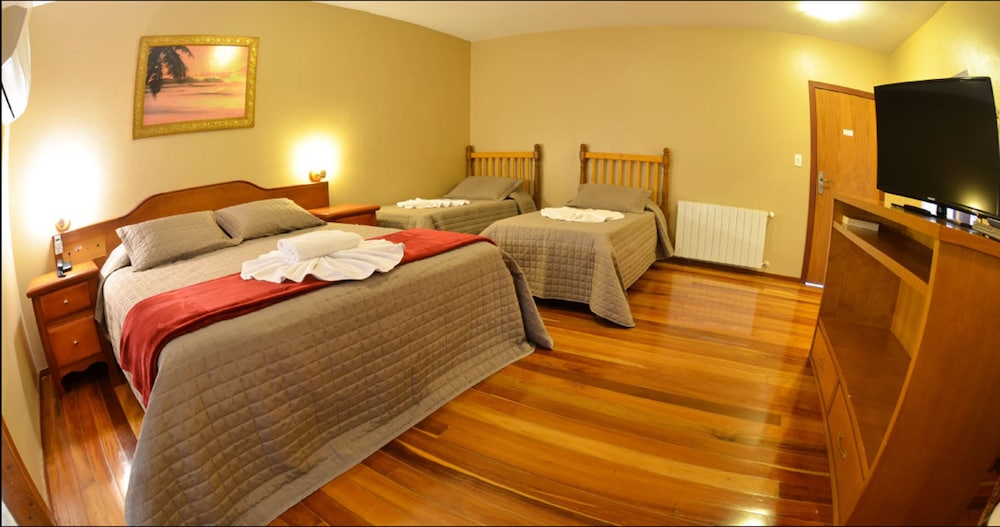 MASTER, SUITE