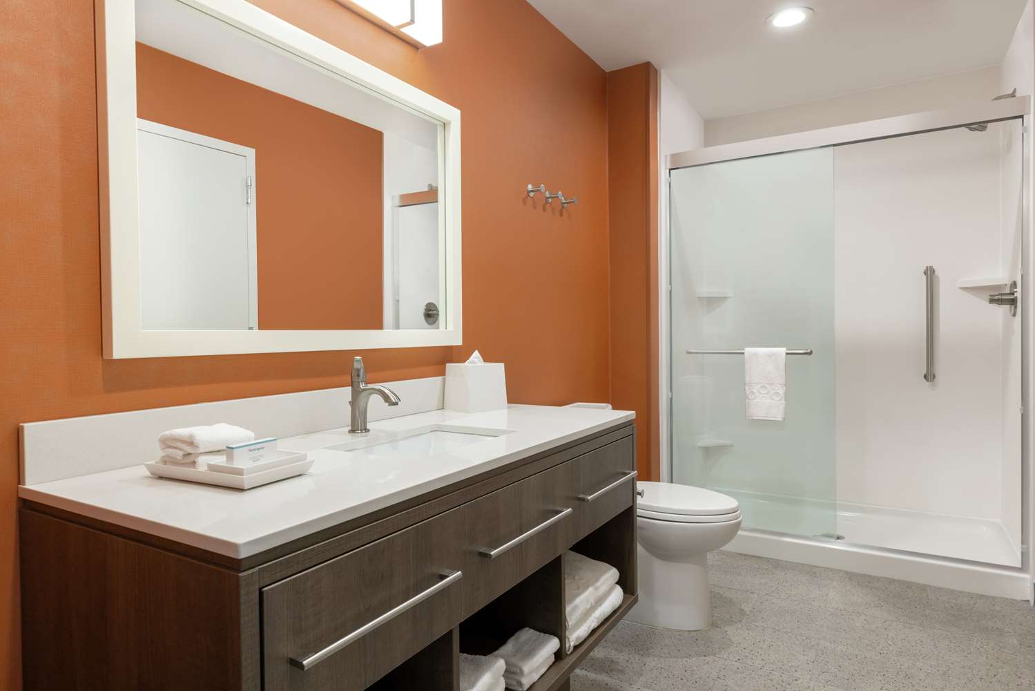 Studio, Suite, King Bed