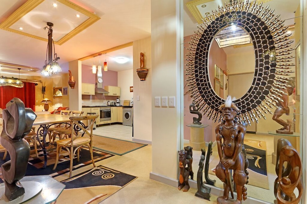 Knightsbridge Luxury Apartment 49/50
