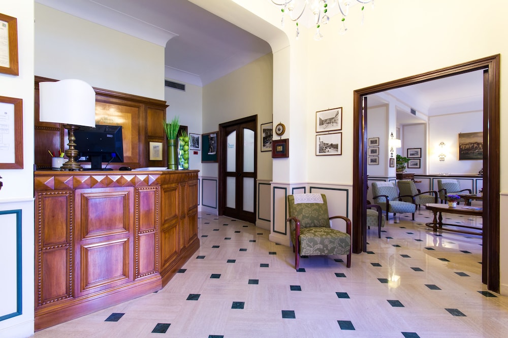 Hotel Villa Di Sorrento 7/60